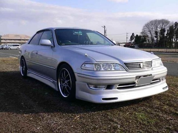 Накладка на передний бампер "Vertex" Toyota Mark II (100) купить недорого с доставкой в Омск