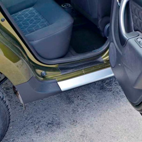 Накладки в проемы дверей (передние + задние) для Nissan Terrano с 2016 г.в. купить недорого с доставкой в Омск