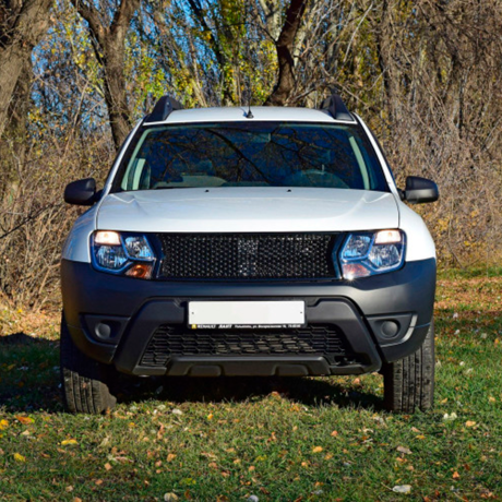 Решетка радиатора (ABS) RENAULT Duster (2012-2020 г.в.) купить недорого с доставкой в Омск