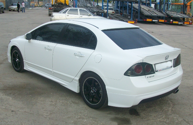 Лип спойлер для Honda Civic 4D (2006-2012) купить недорого с доставкой в Омск