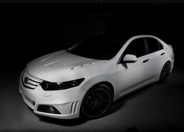 Капот пластиковый "Agressive Air" var №3 для Honda Accord VIII (2008-2013) купить недорого с доставкой в Омск