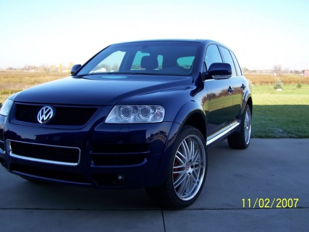 Накладки на арки (фендера) Volkswagen Touareg купить недорого с доставкой в Омск