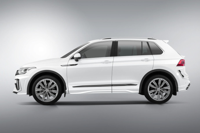 Накладки на двери Volkswagen Tiguan (2020-н.в.) купить недорого с доставкой в Омск