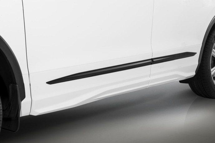 Накладки на двери Volkswagen Tiguan (2020-н.в.) купить недорого с доставкой в Омск